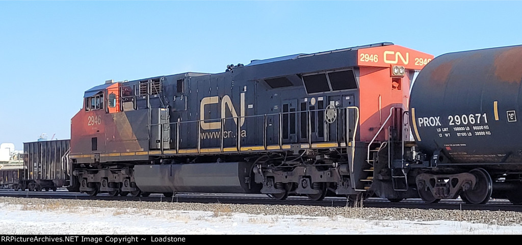 CN 2946